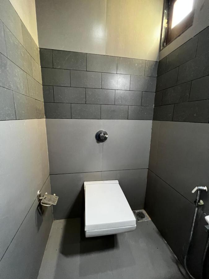 Hotel Savera Inn Morbi Dış mekan fotoğraf