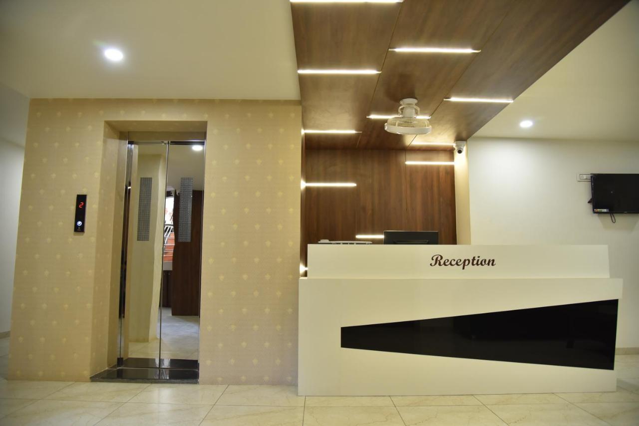 Hotel Savera Inn Morbi Dış mekan fotoğraf